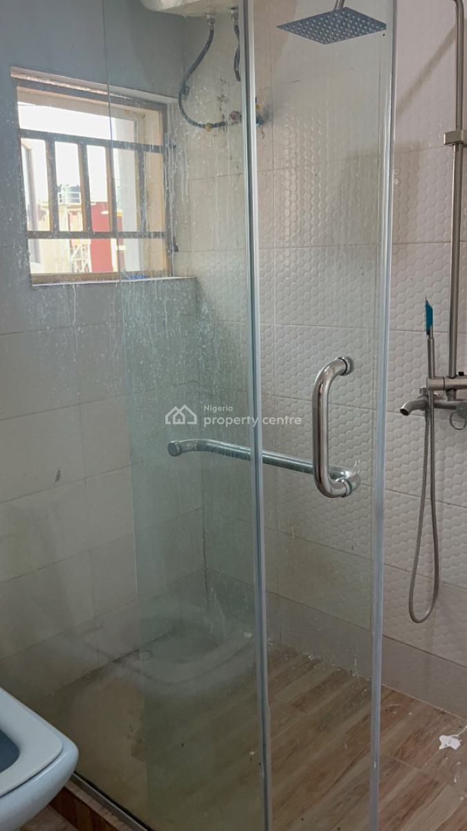 3 Bedroom Apartment, Guzape District, Abuja, Flat / Apartment for Rent