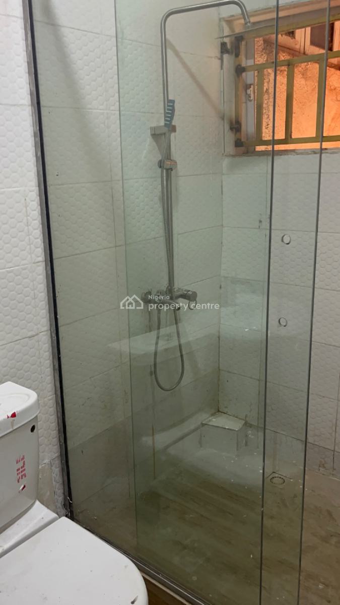 3 Bedroom Apartment, Guzape District, Abuja, Flat / Apartment for Rent