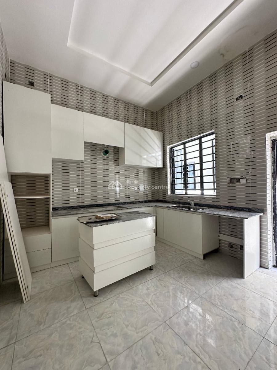 Fully Serviced ,4 Bedroom Terrace Duplexes in a Secured Location, Orchid Road, Lekki, Lagos, Terraced Duplex for Sale