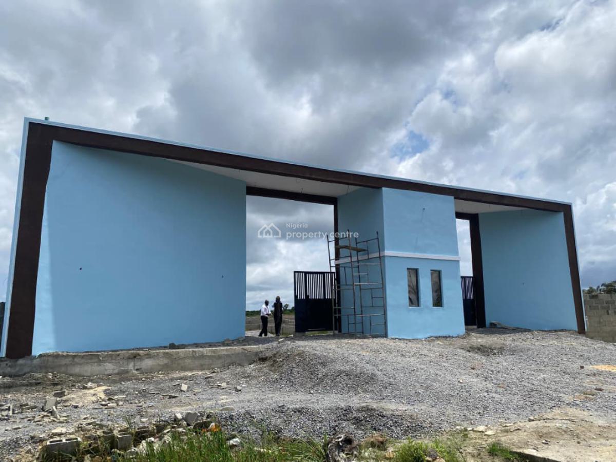 a Luxury Estate with All Plots of Lands Already Fenced, Iberekodo, Ibeju Lekki, Lagos, Mixed-use Land for Sale