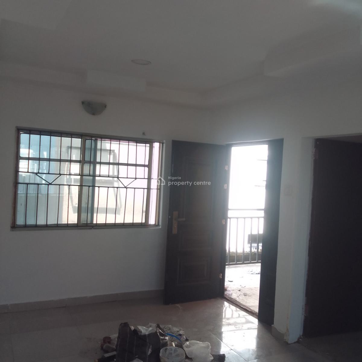 Luxury Newly Renovated Massive Mini with 2toilet Pop Ceiling Upstairs, Unity Plam Crescent Behind Mrs Fuel Station, Badore, Ibeju Lekki, Lagos, Mini Flat (room and Parlour) for Rent