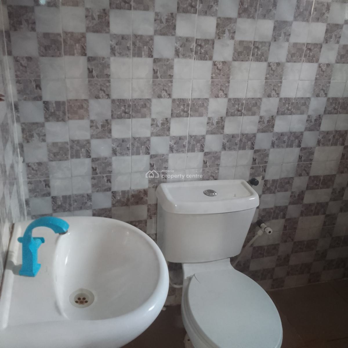 Luxury Newly Renovated Massive Mini with 2toilet Pop Ceiling Upstairs, Unity Plam Crescent Behind Mrs Fuel Station, Badore, Ibeju Lekki, Lagos, Mini Flat (room and Parlour) for Rent