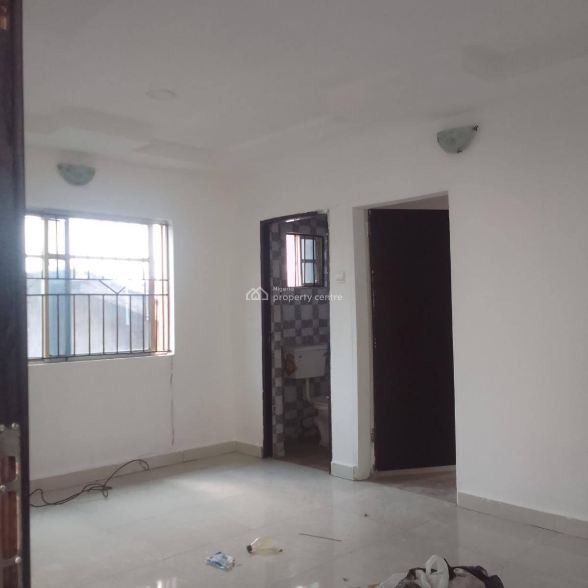Luxury Newly Renovated Massive Mini with 2toilet Pop Ceiling Upstairs, Unity Plam Crescent Behind Mrs Fuel Station, Badore, Ibeju Lekki, Lagos, Mini Flat (room and Parlour) for Rent
