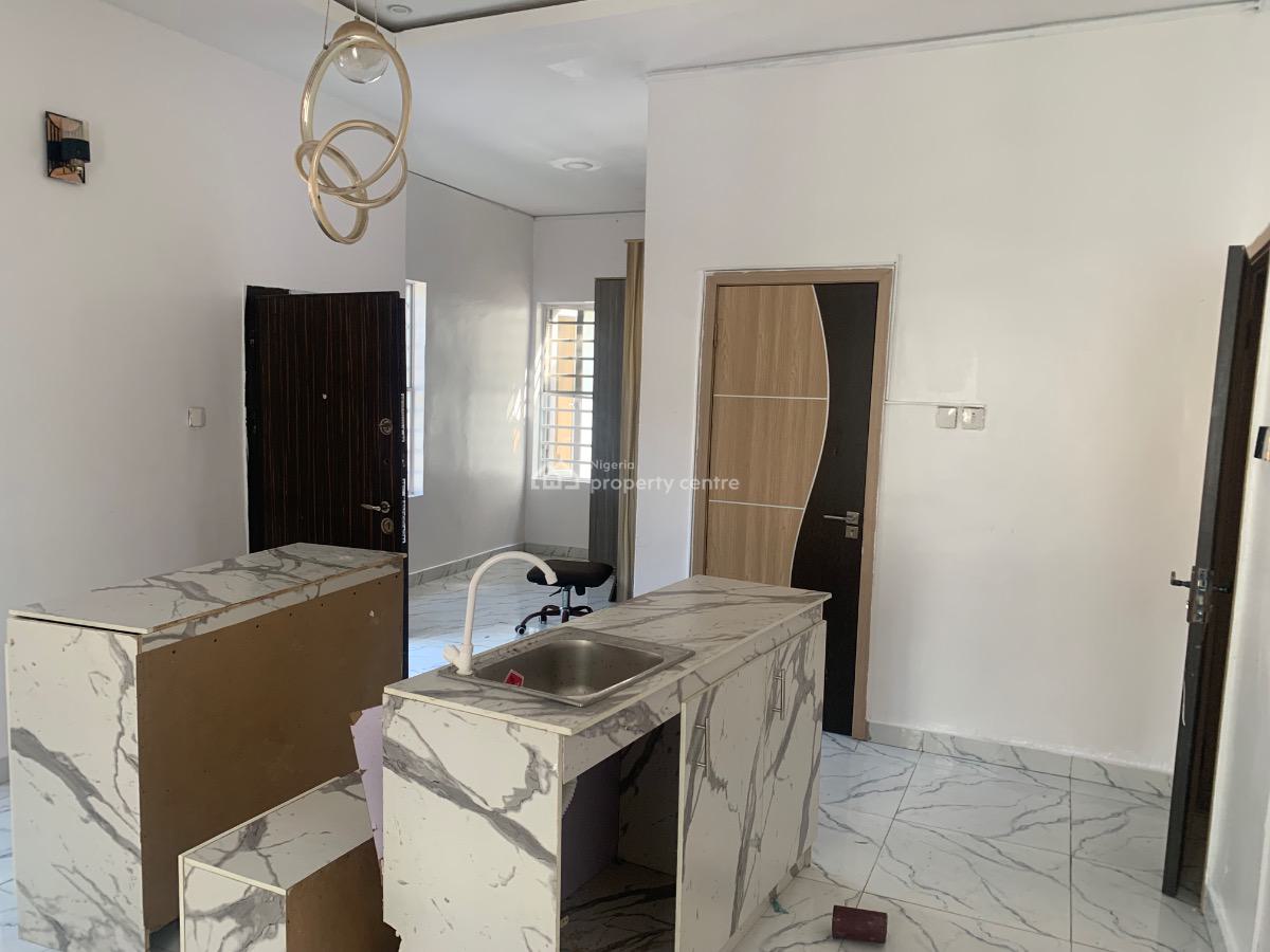 Self Contain (studio), Lekki, Lagos, Self Contain (single Rooms) for Rent