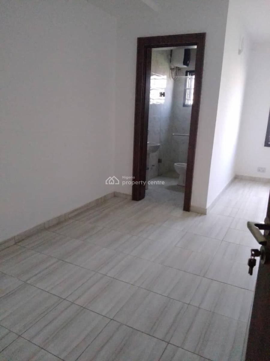 4 Bedroom Terrace Duplex with Bq, Guzape District, Abuja, Terraced Duplex for Sale