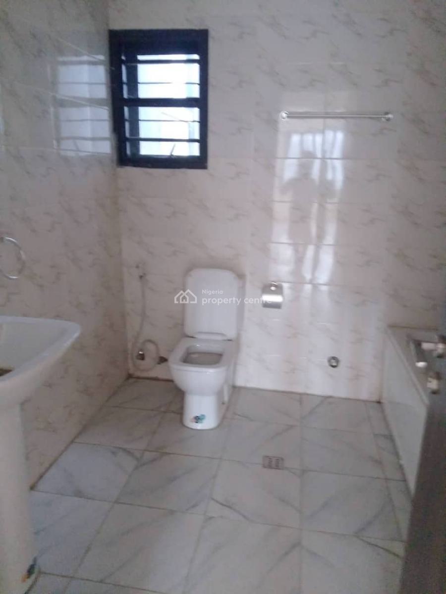 4 Bedroom Terrace Duplex with Bq, Guzape District, Abuja, Terraced Duplex for Sale