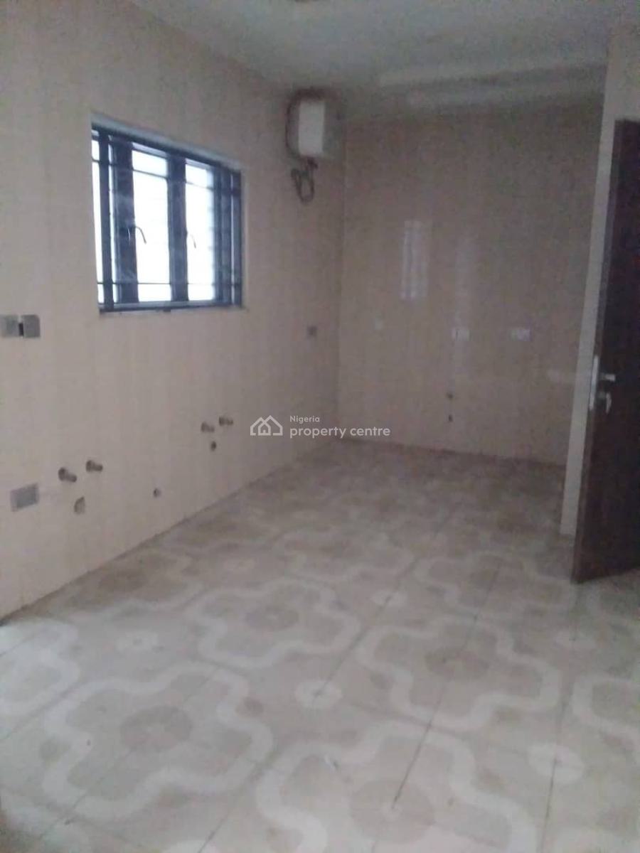 4 Bedroom Terrace Duplex with Bq, Guzape District, Abuja, Terraced Duplex for Sale