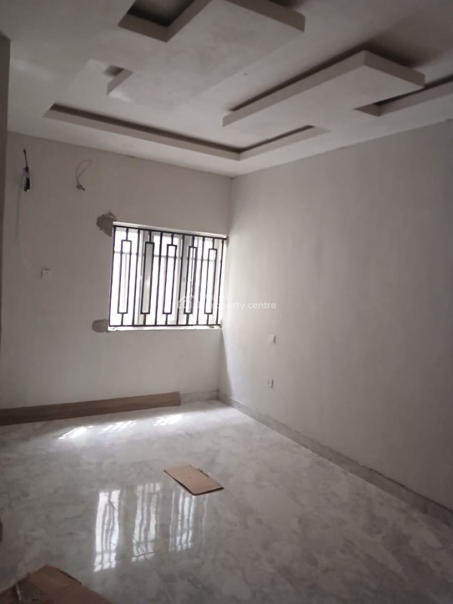 Standard 3 Bedroom Apartment, Orchid Road, Lekki, Lagos, Flat / Apartment for Rent