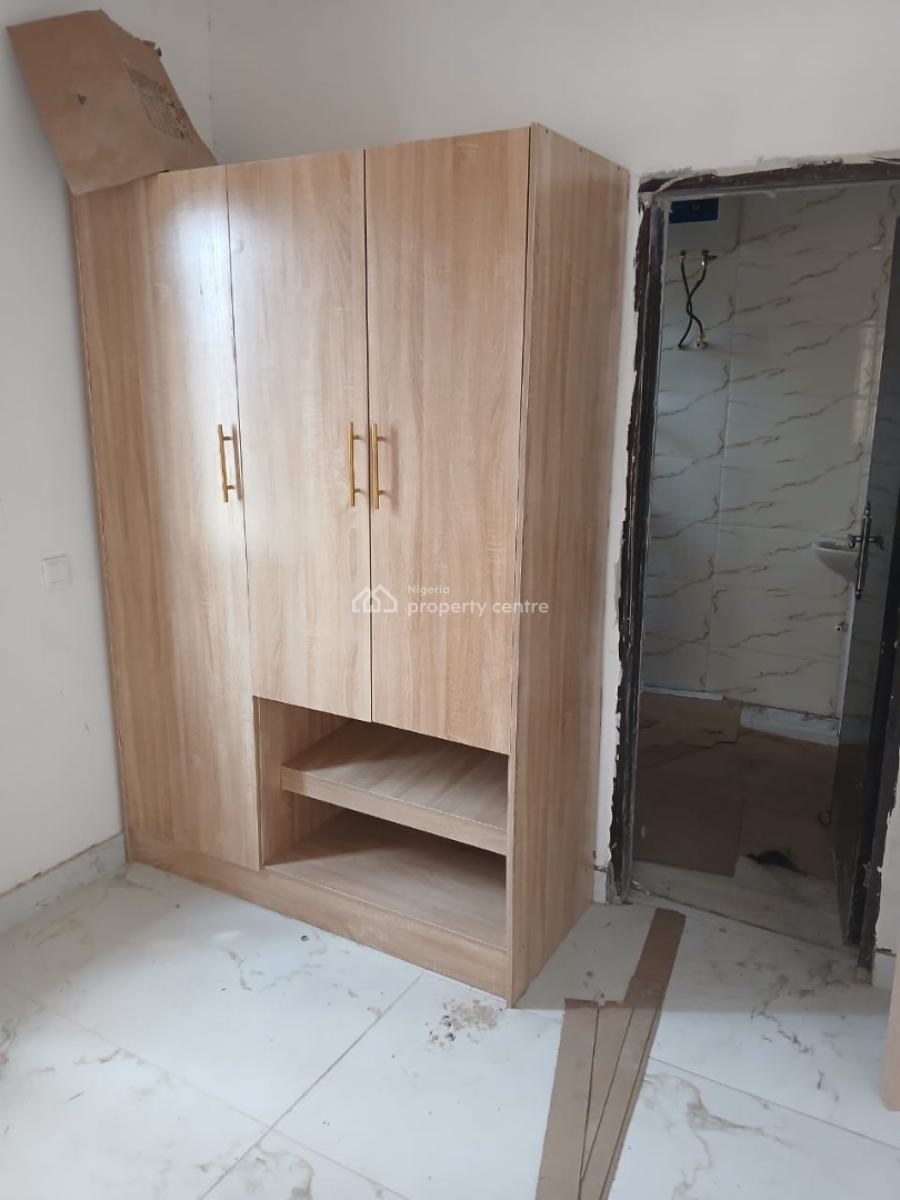 Standard 3 Bedroom Apartment, Orchid Road, Lekki, Lagos, Flat / Apartment for Rent