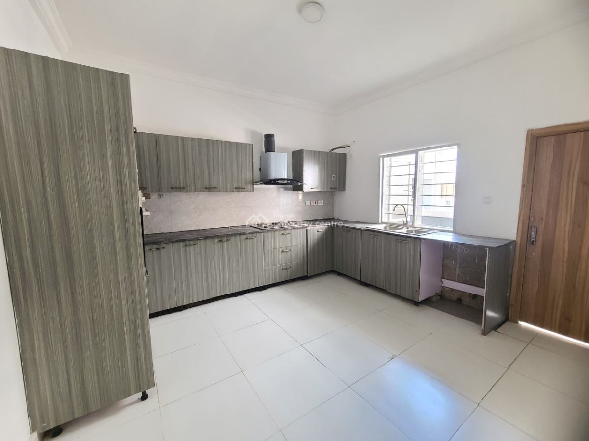 Standard and Spacious 4bedroom Duplex, Orchid, Lekki, Lagos, Detached Duplex for Rent