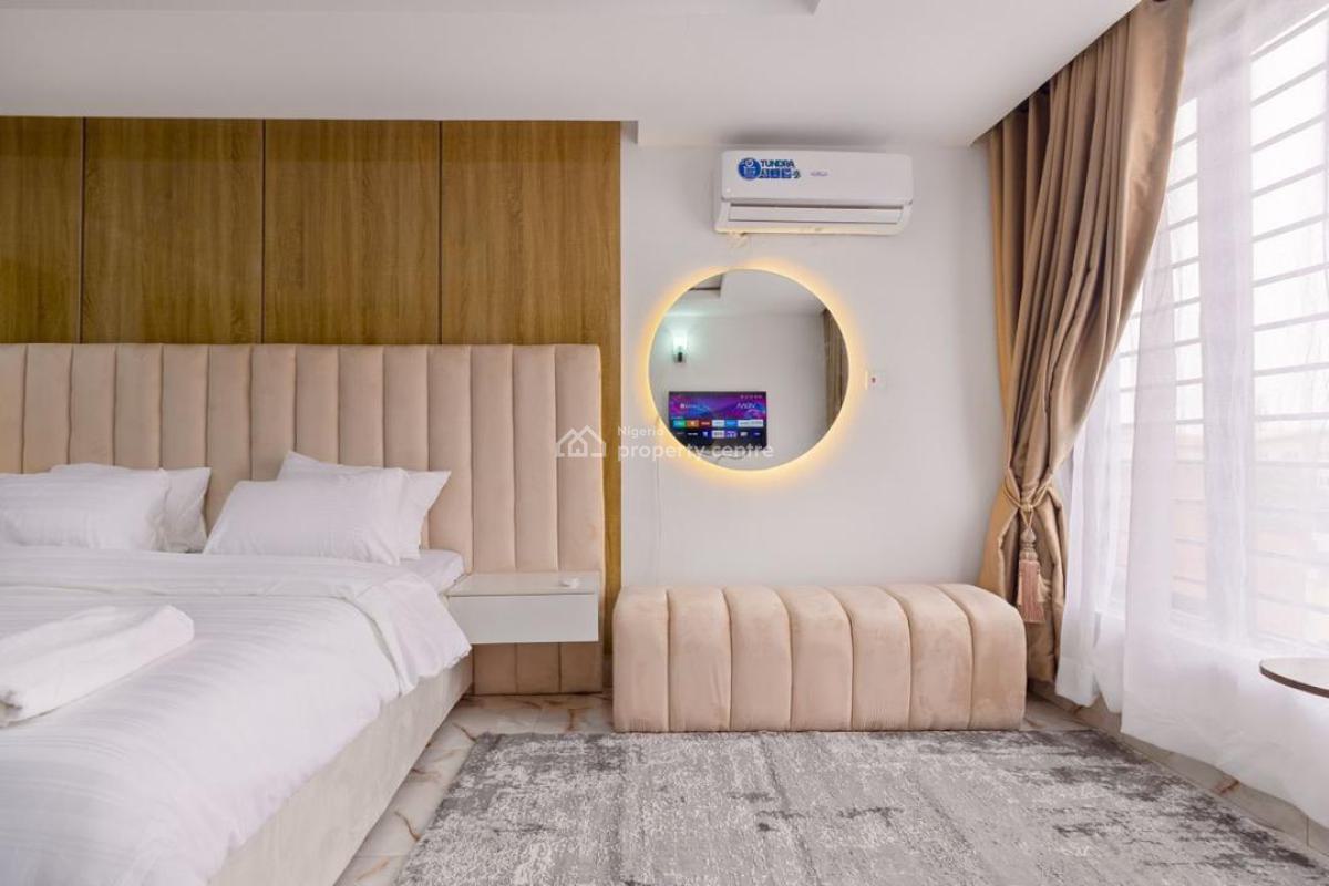 3 Bedroom Luxurious Apartment, Lekki, Lagos, Flat / Apartment Short Let