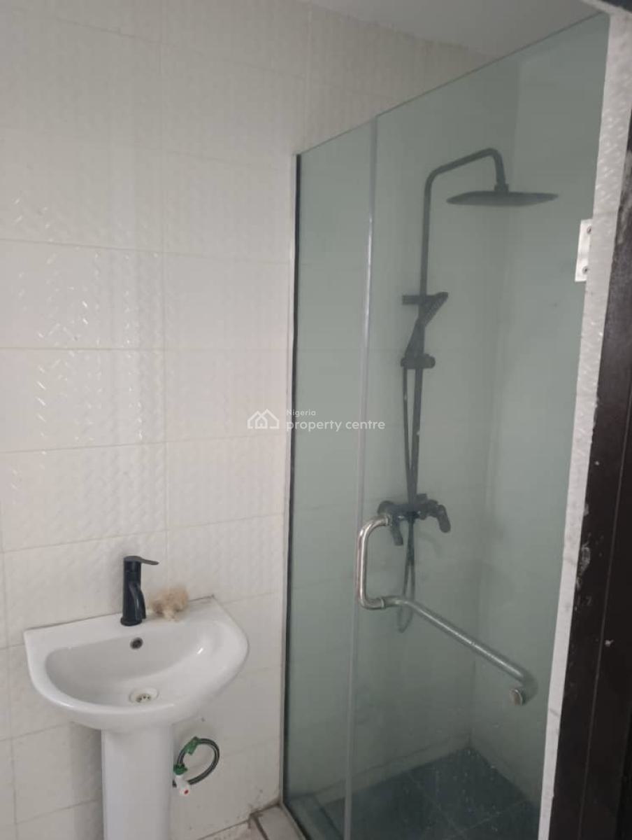 Newly Built 2 Bedroom Apartment, Osapa, Lekki, Lagos, House for Rent