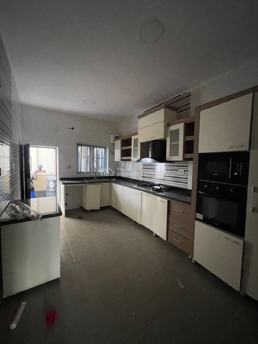 4bedroom Semi Detached Duplex with a Bq, Chevron, Lekki, Lagos, Semi-detached Duplex for Rent
