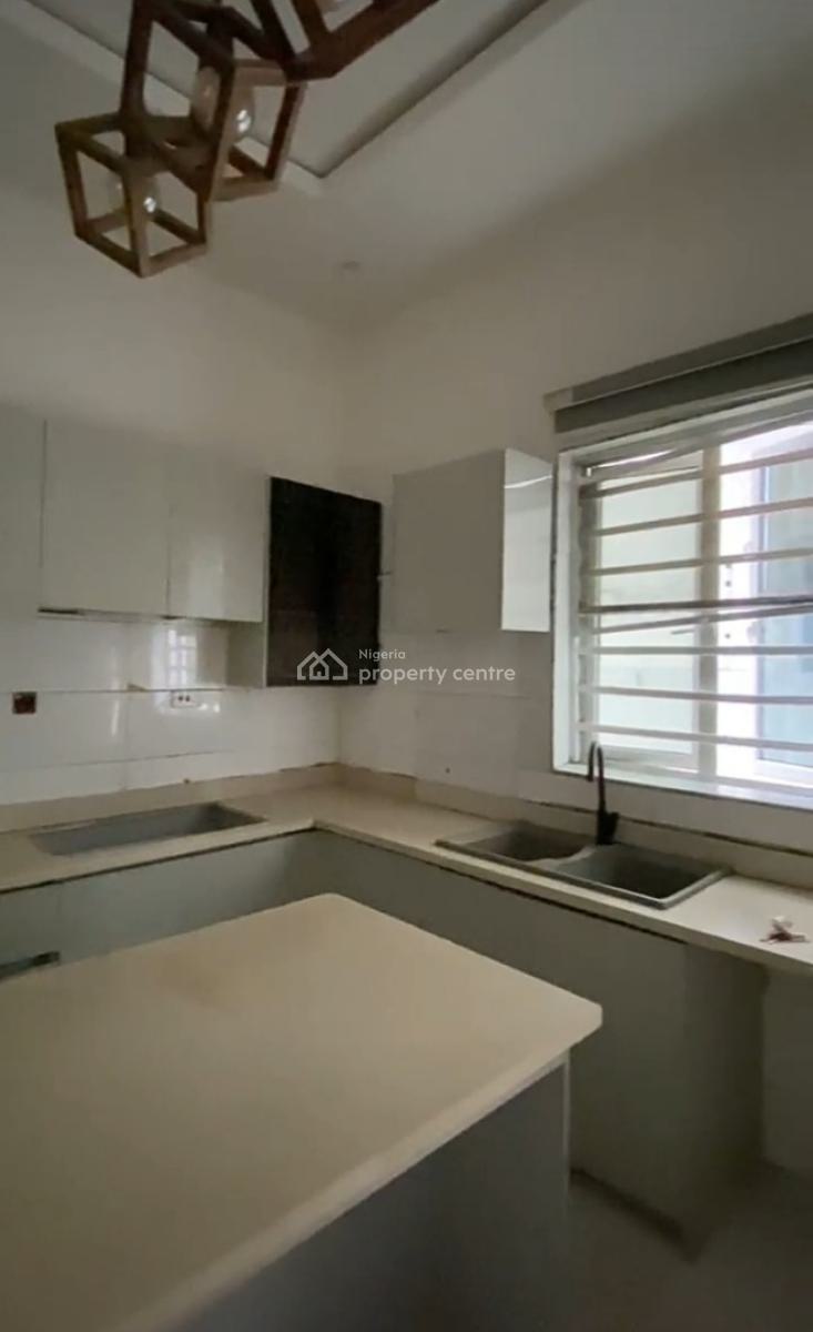 Downstairs Room Self Con { Video}, Royal Pine Estate Orchid Road, Lekki, Lagos, Self Contain (single Rooms) for Rent