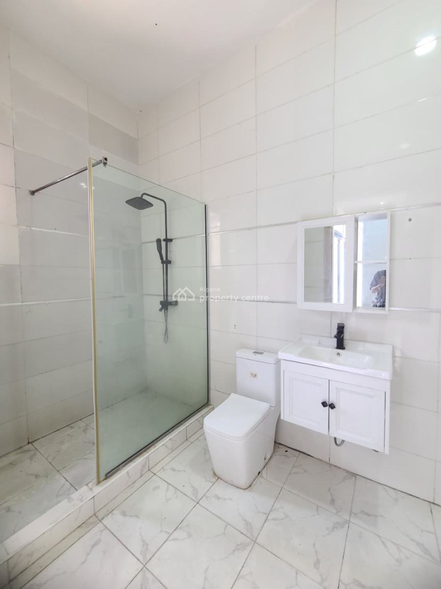 Massive 4bedroom Duplex, Orchid Road, Lekki, Lagos, Terraced Duplex for Sale