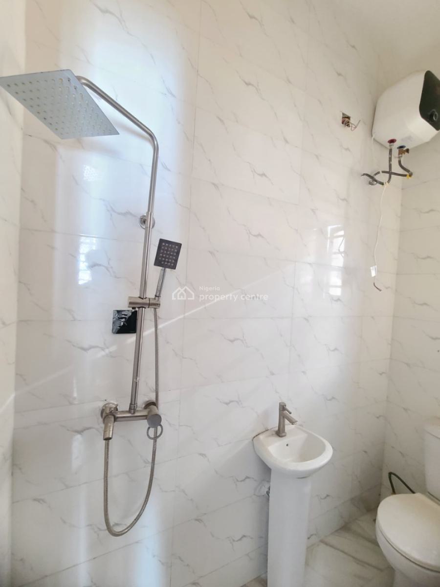 Massive 4bedroom Duplex, Orchid Road, Lekki, Lagos, Terraced Duplex for Sale