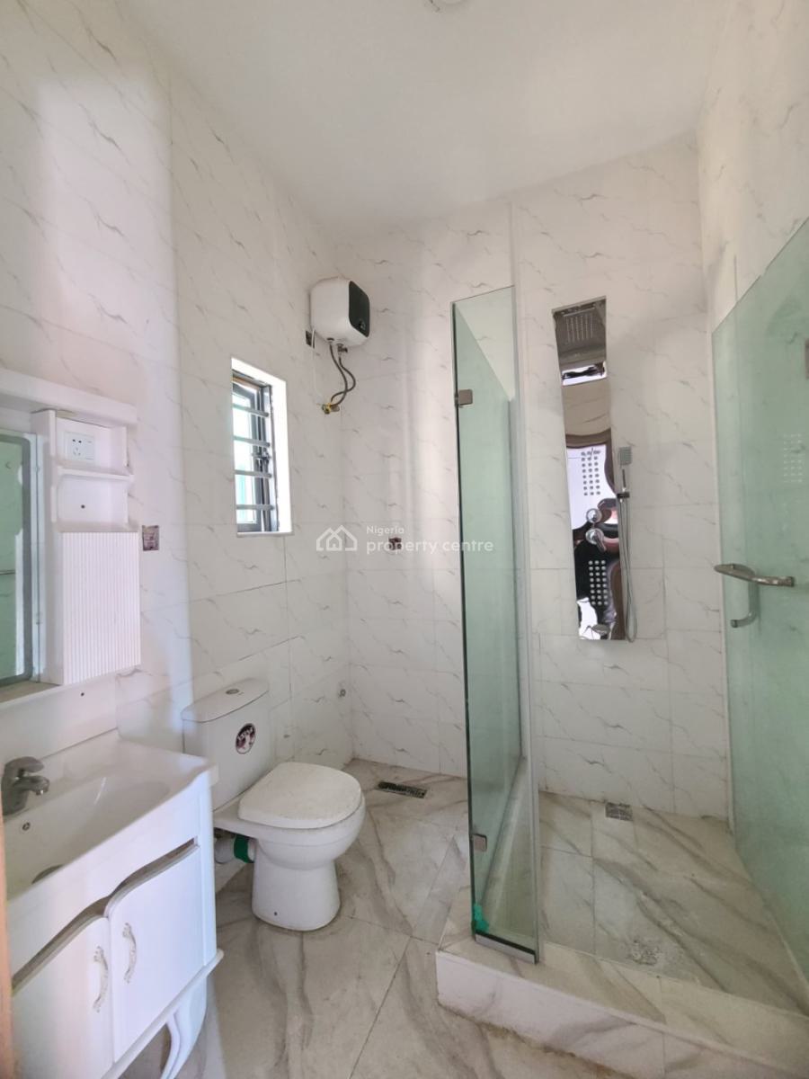 Massive 4bedroom Duplex, Orchid Road, Lekki, Lagos, Terraced Duplex for Sale