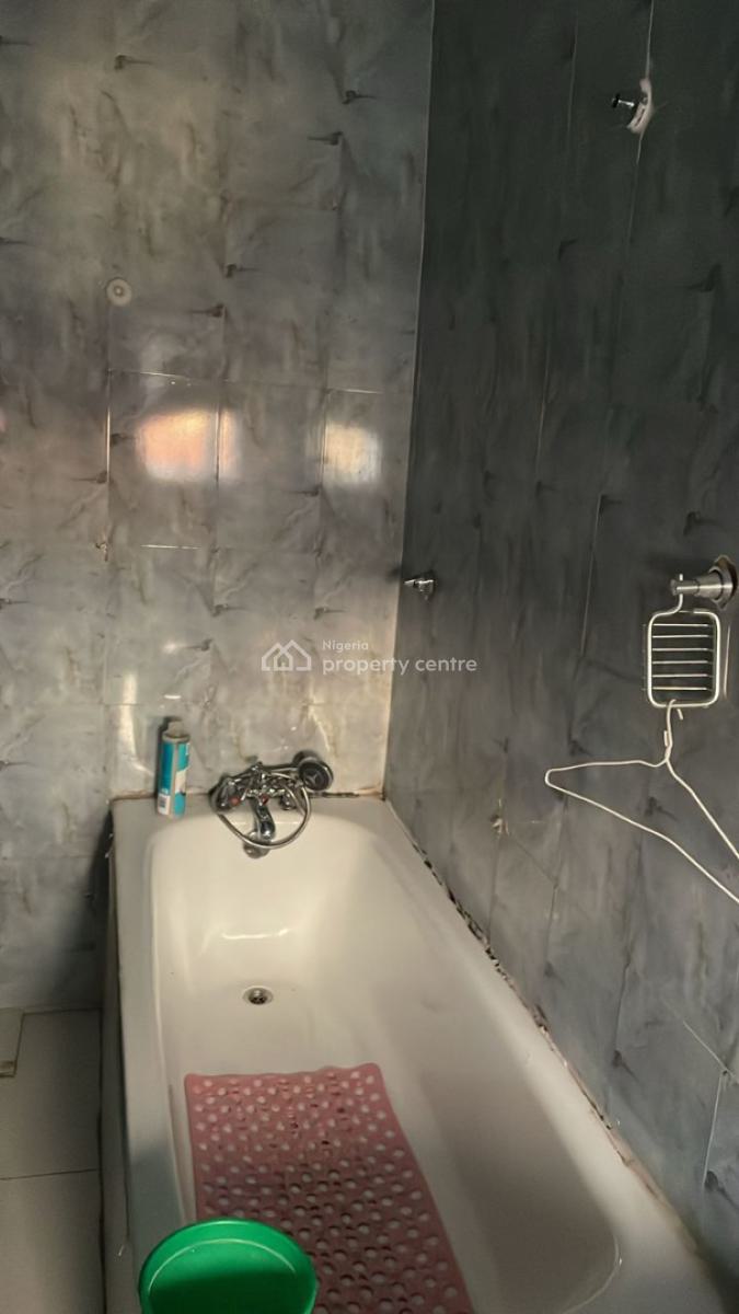 3 Bedroom Apartment, Lekki Phase 1, Lekki, Lagos, Flat / Apartment for Sale