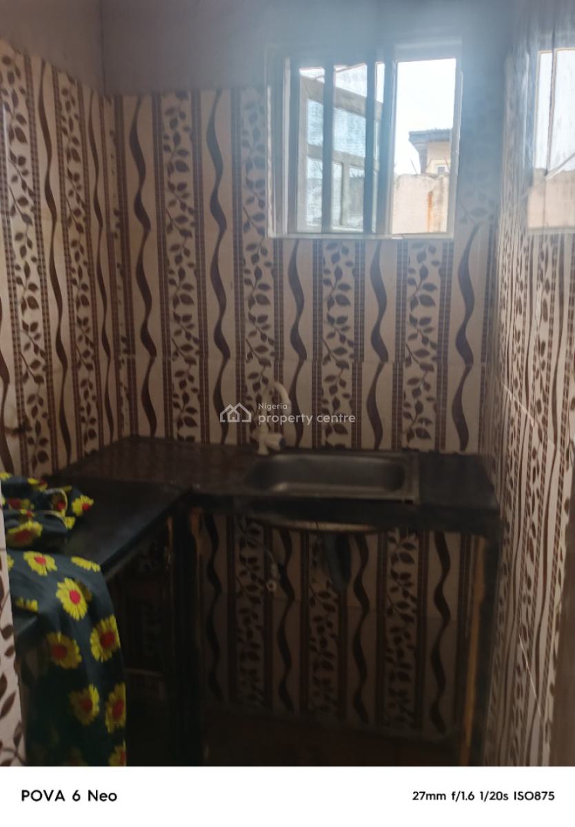 Room Self Contained (newly Renovated), Lawanson Road, Ojuelegba, Surulere, Lagos, Self Contain (single Rooms) for Rent