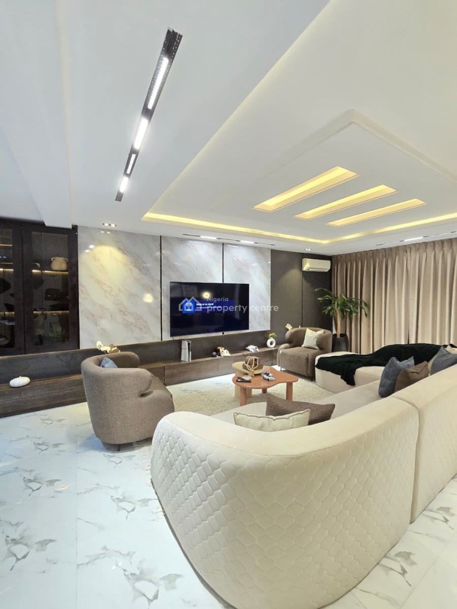Luxury 3 Bedroom Apartment with Pool, Gym and Ps5, Victoria Island (vi), Lagos, Flat / Apartment Short Let