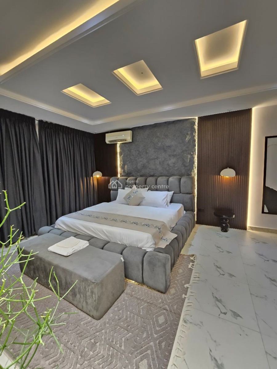 Luxury 3 Bedroom Apartment with Pool, Gym and Ps5, Victoria Island (vi), Lagos, Flat / Apartment Short Let