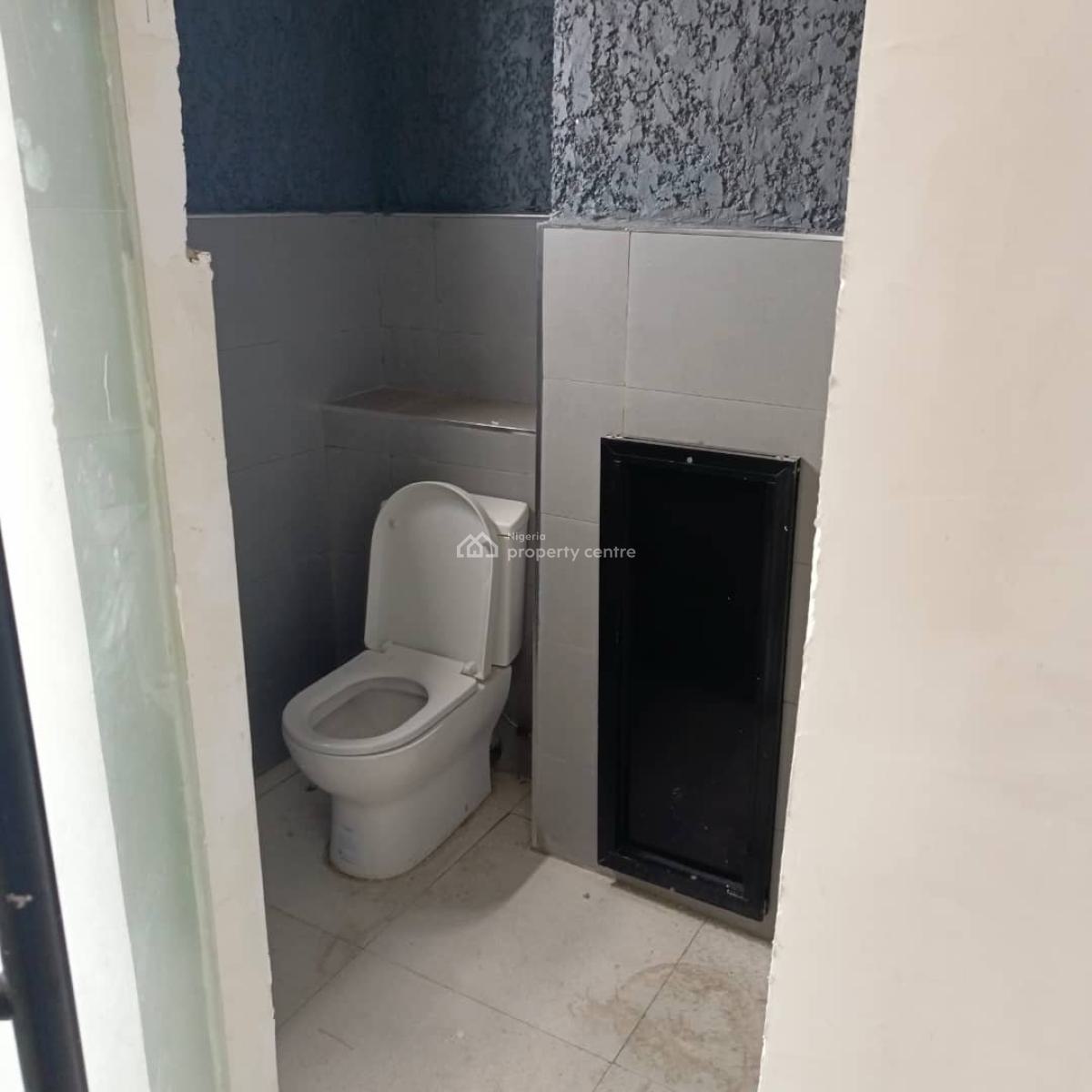 Elegant 2-bedroom  Apartment with Balcony, Ikate, Lekki, Lagos, Flat / Apartment for Rent