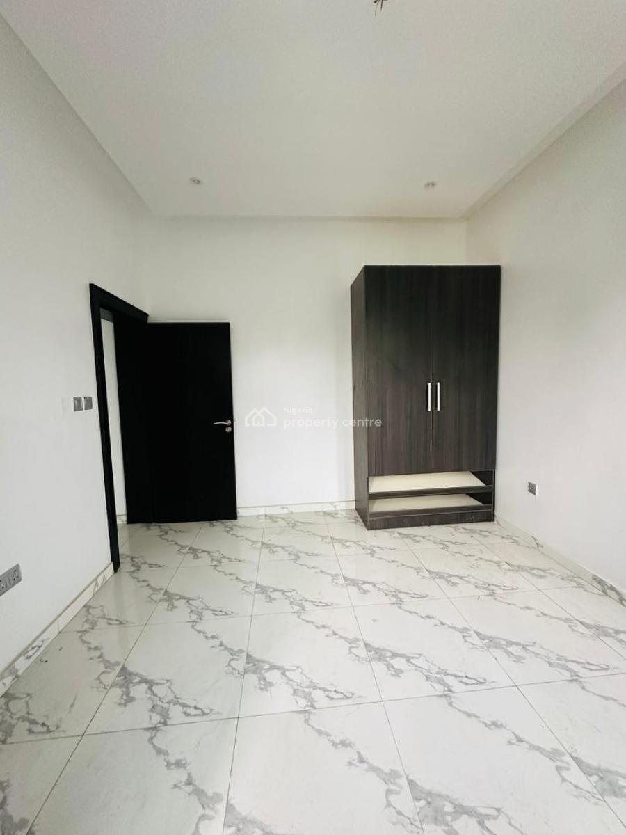 Gorgeously Finished Spacious 5 Bedroom Semi-detached Duplex with a Bq, Ikeja Gra, Ikeja, Lagos, Semi-detached Duplex for Sale