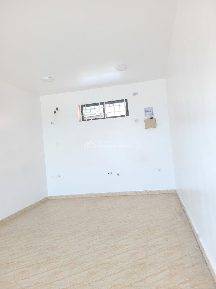 Shop/office Space, Orchid Road, Lekki, Lagos, Shop for Rent