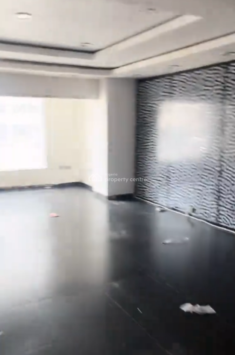 Executive Bar and Lounge, Victoria Island (vi), Lagos, Restaurant / Bar for Rent