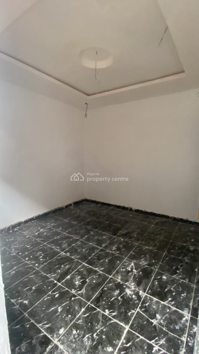 Newly Built Roomself Contain, Adeleke Street, Bariga, Shomolu, Lagos, Self Contain (single Rooms) for Rent