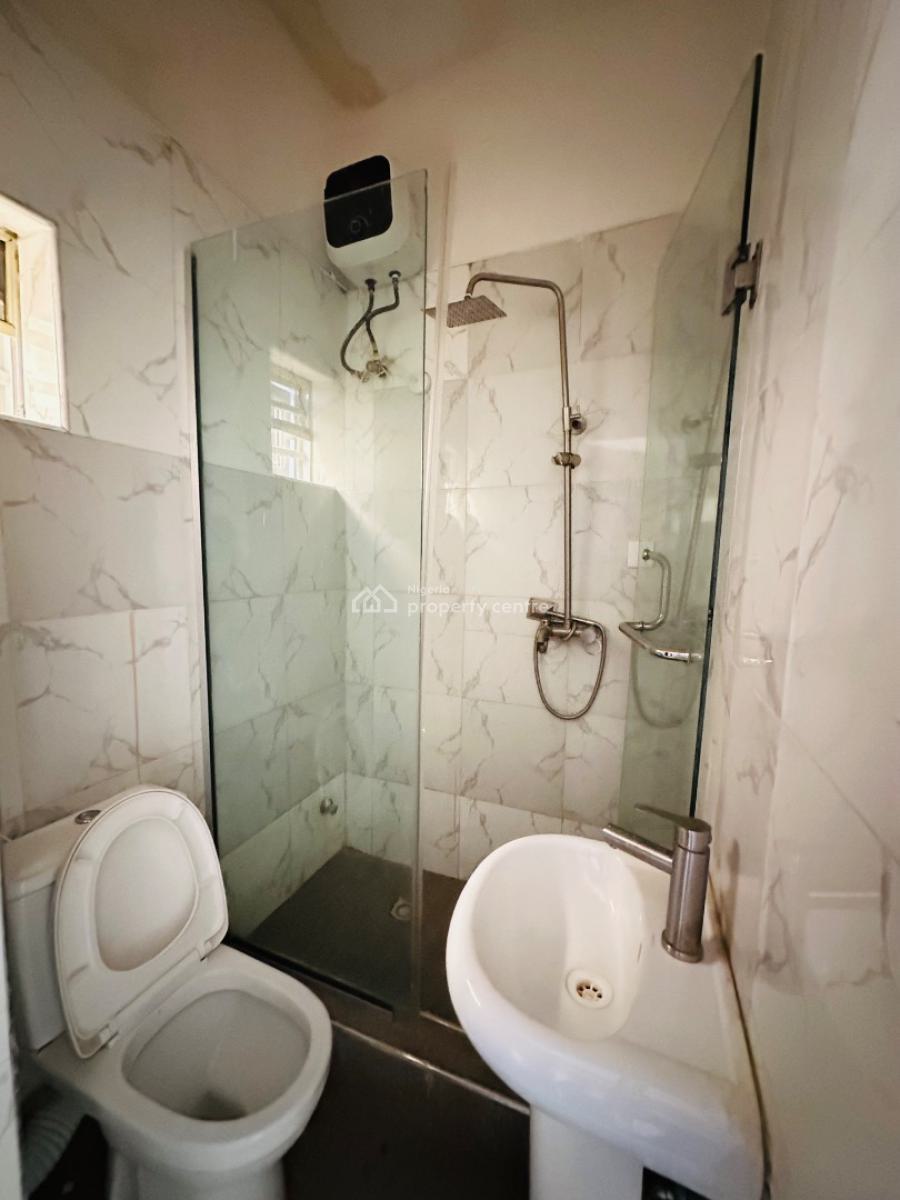 Well Built 3 Bedroom Terrace Duplex, Ikota, Lekki, Lagos, Terraced Duplex for Sale