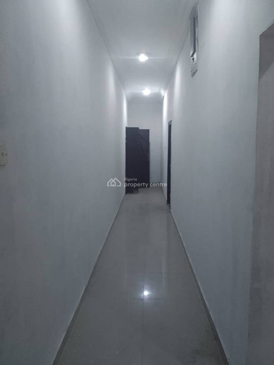 Spacious 4 Bedroom in a Quiet and Serene Neighborhood, New Heaven Avenue Rumuolukwu, Eneka, Port Harcourt, Rivers, Flat / Apartment for Rent