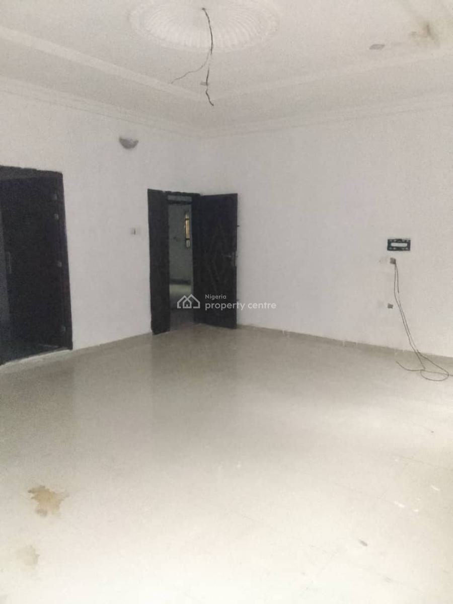 Spacious 4 Bedroom in a Quiet and Serene Neighborhood, New Heaven Avenue Rumuolukwu, Eneka, Port Harcourt, Rivers, Flat / Apartment for Rent