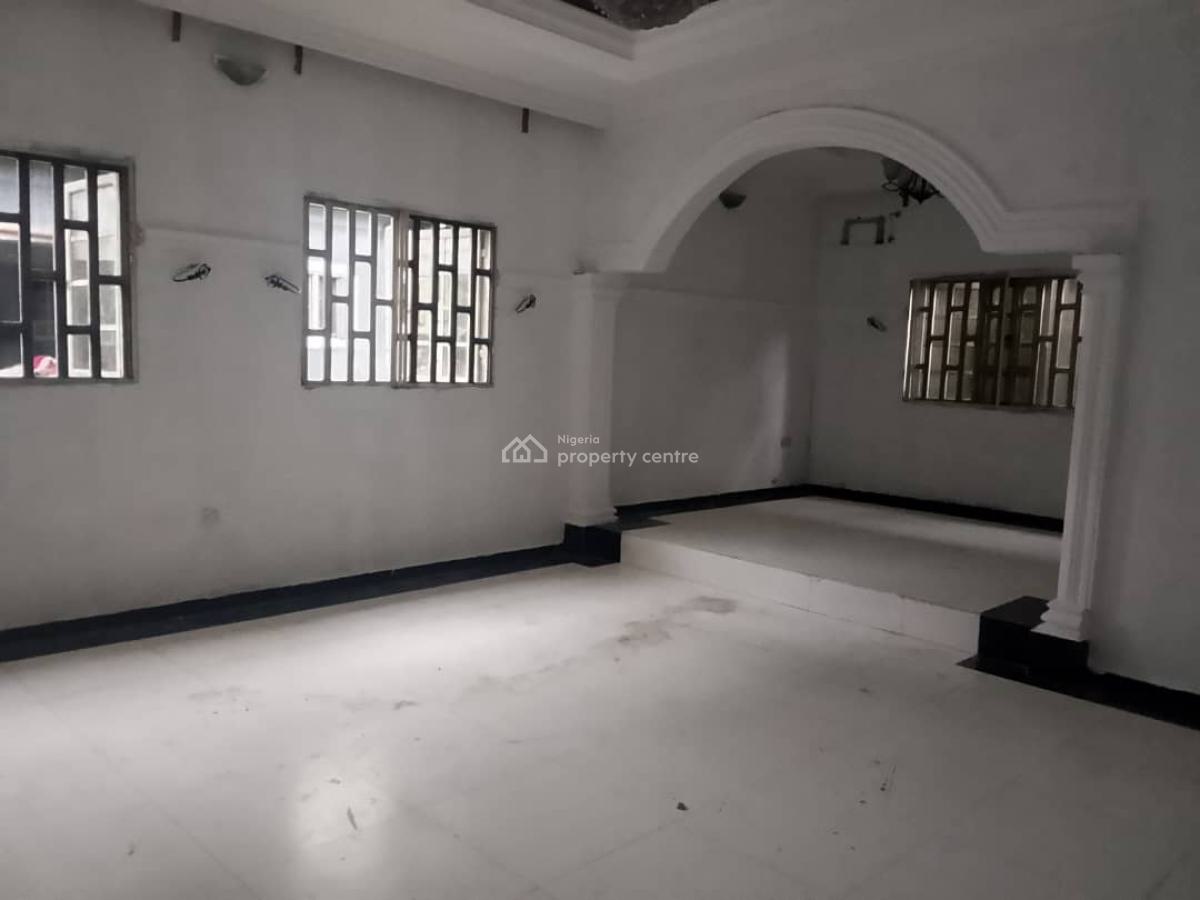 Spacious 4 Bedroom in a Quiet and Serene Neighborhood, New Heaven Avenue Rumuolukwu, Eneka, Port Harcourt, Rivers, Flat / Apartment for Rent