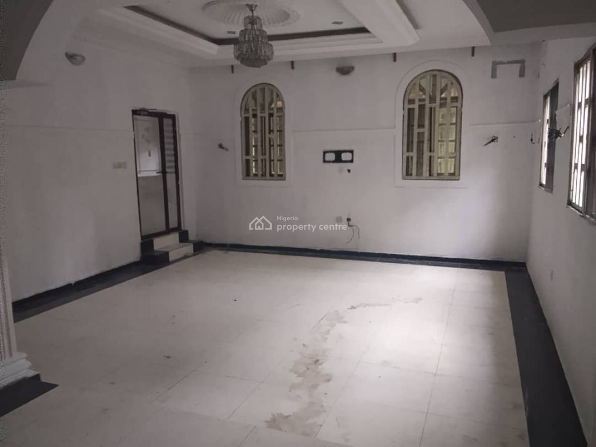 Spacious 4 Bedroom in a Quiet and Serene Neighborhood, New Heaven Avenue Rumuolukwu, Eneka, Port Harcourt, Rivers, Flat / Apartment for Rent