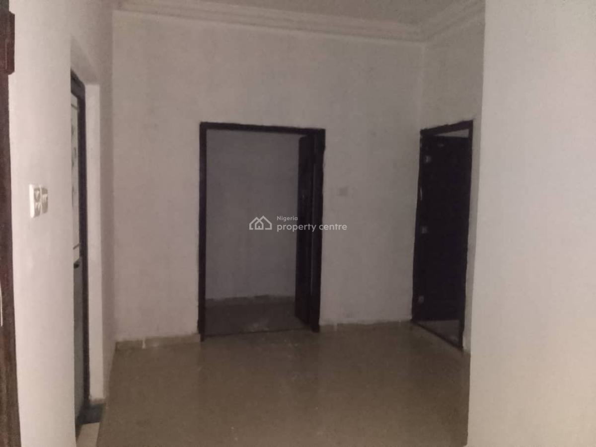 Spacious 4 Bedroom in a Quiet and Serene Neighborhood, New Heaven Avenue Rumuolukwu, Eneka, Port Harcourt, Rivers, Flat / Apartment for Rent