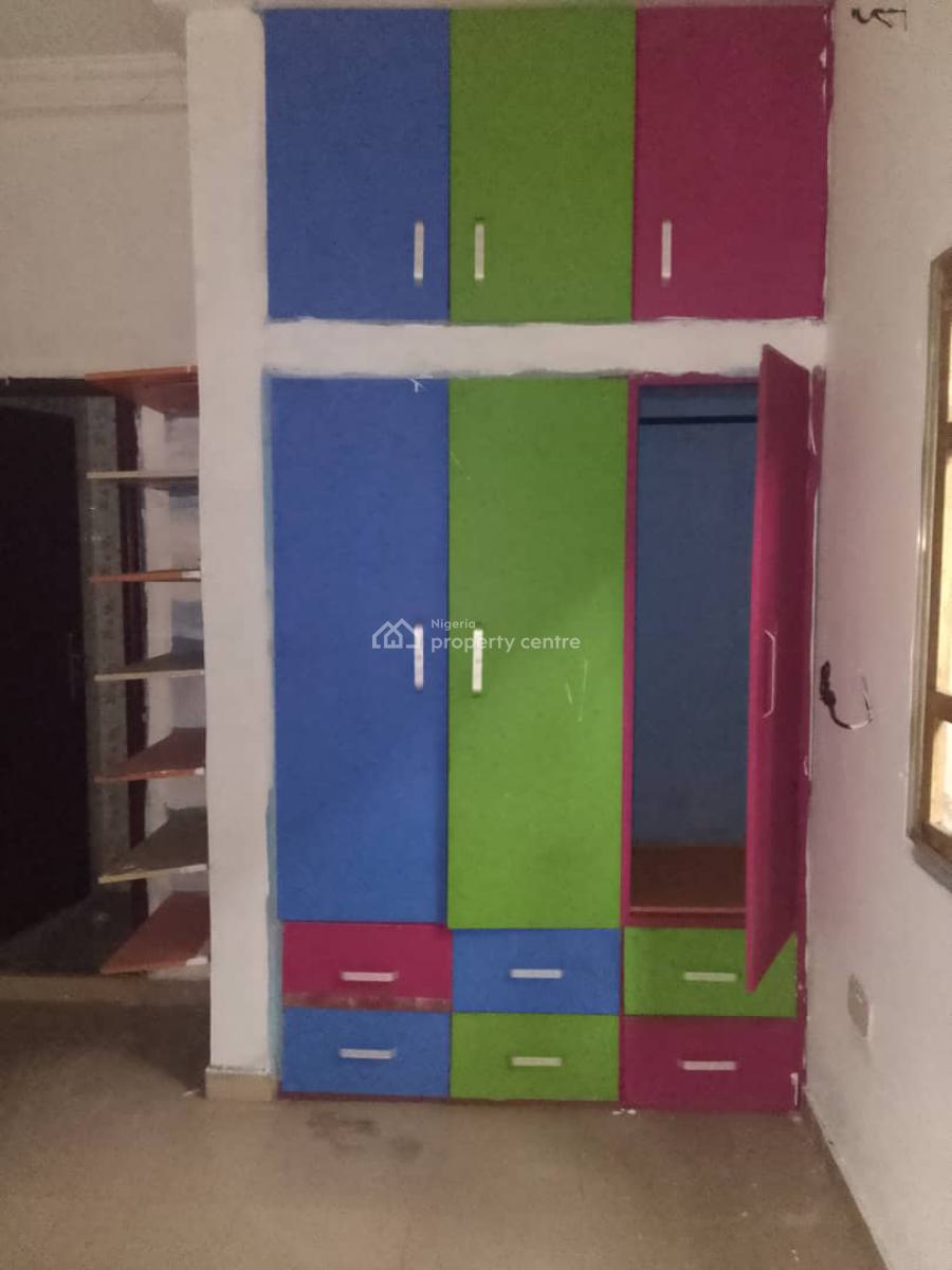 Spacious 4 Bedroom in a Quiet and Serene Neighborhood, New Heaven Avenue Rumuolukwu, Eneka, Port Harcourt, Rivers, Flat / Apartment for Rent