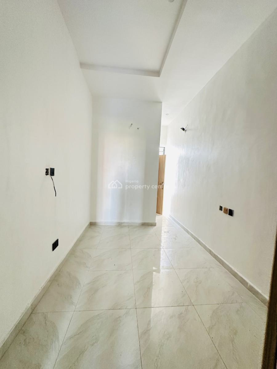 Newly Built Terrace Duplex with No Bq, Ikota, Lekki, Lagos, Terraced Duplex for Sale