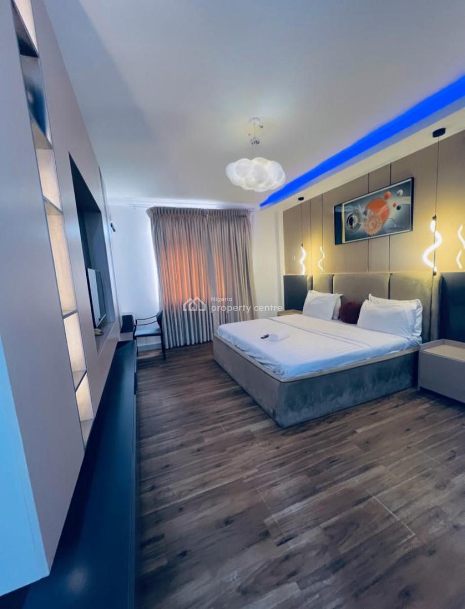 Waterfront 3 Bedroom with Swimming Pool, Off Freedom Way, Lekki Phase 1, Lekki, Lagos, Flat / Apartment Short Let