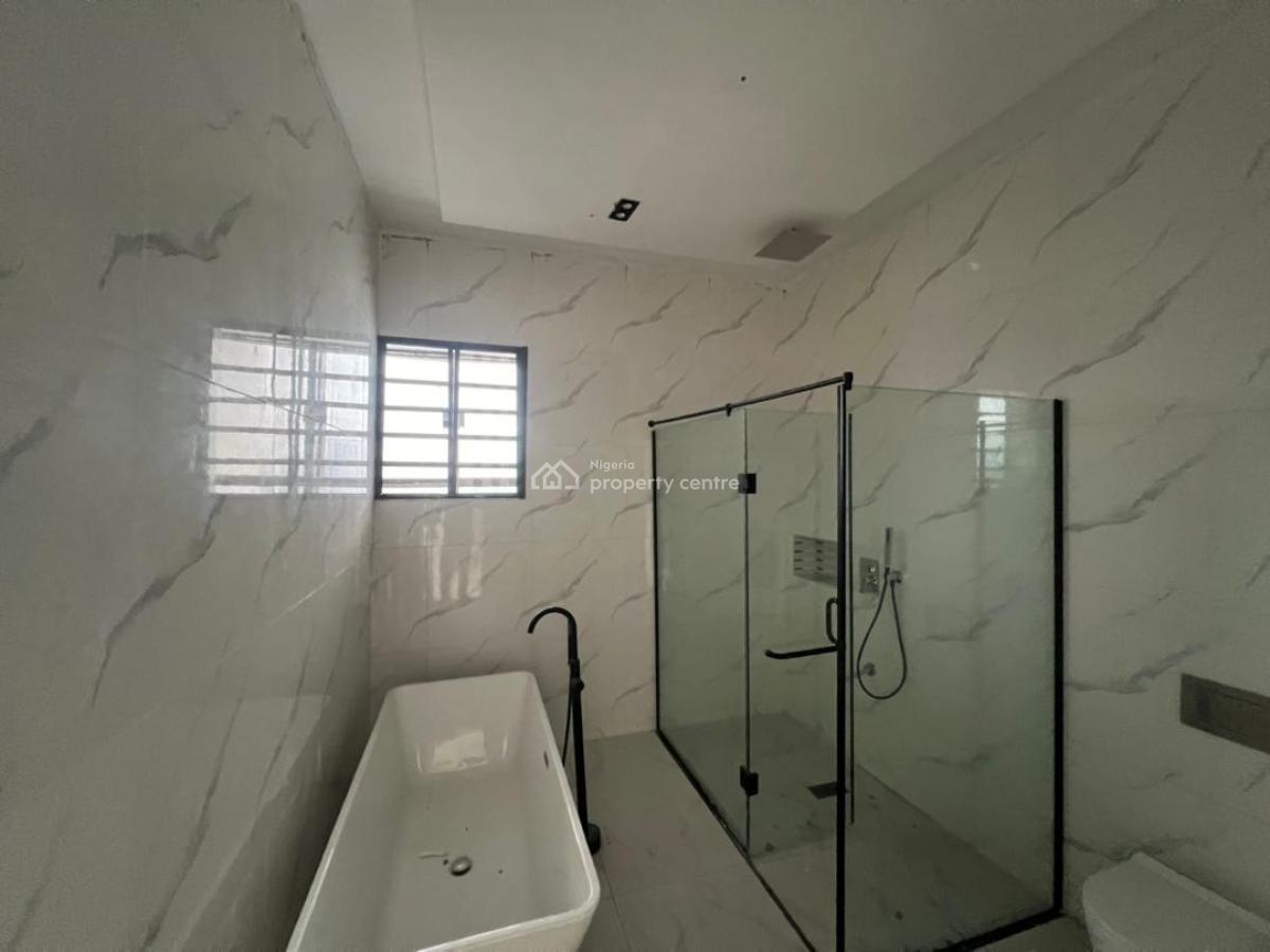 5 Bedrooms Detached Duplex, Mobile Road, Ajah, Lagos, Detached Duplex for Sale