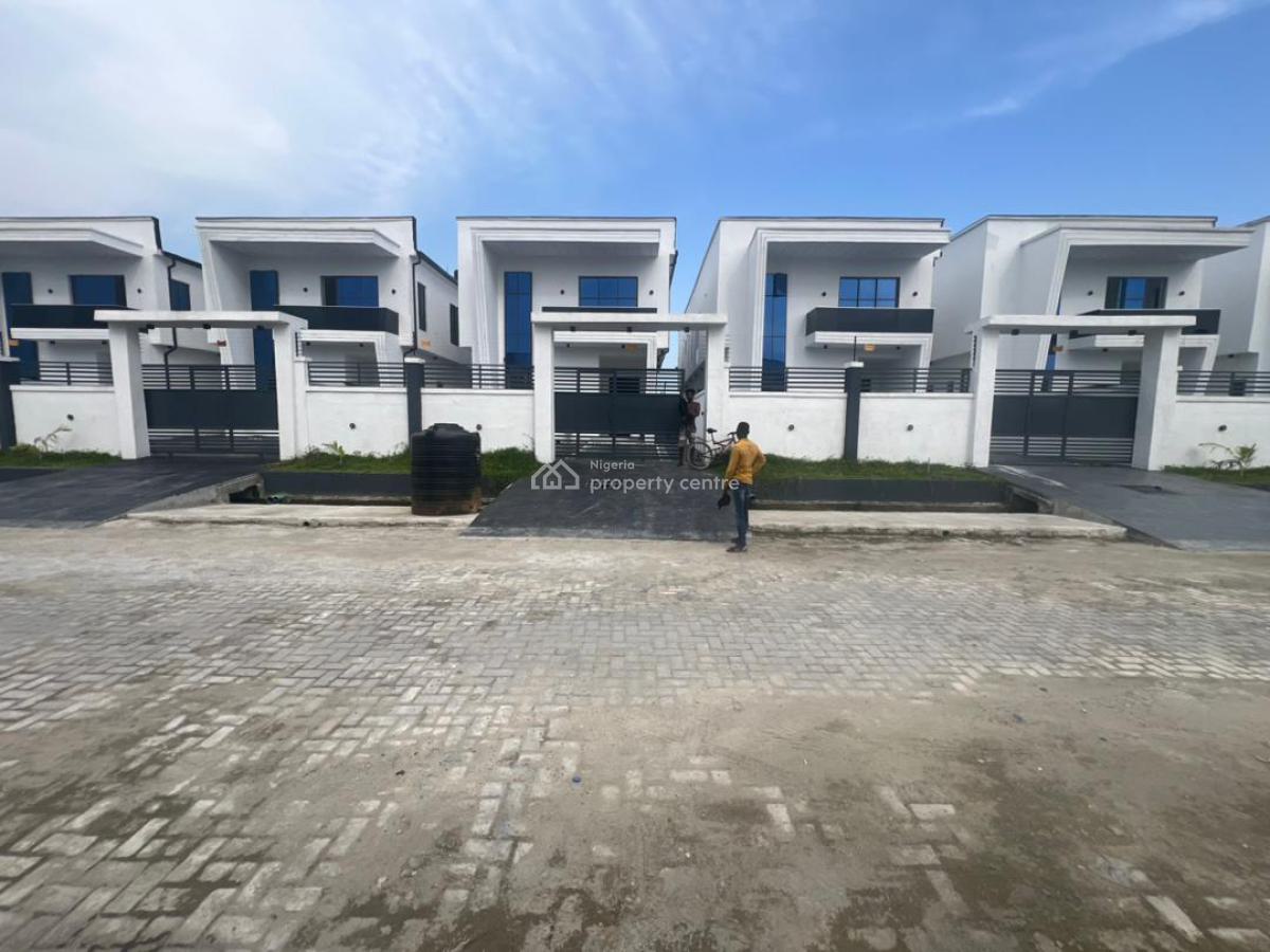 5 Bedrooms Detached Duplex, Mobile Road, Ajah, Lagos, Detached Duplex for Sale