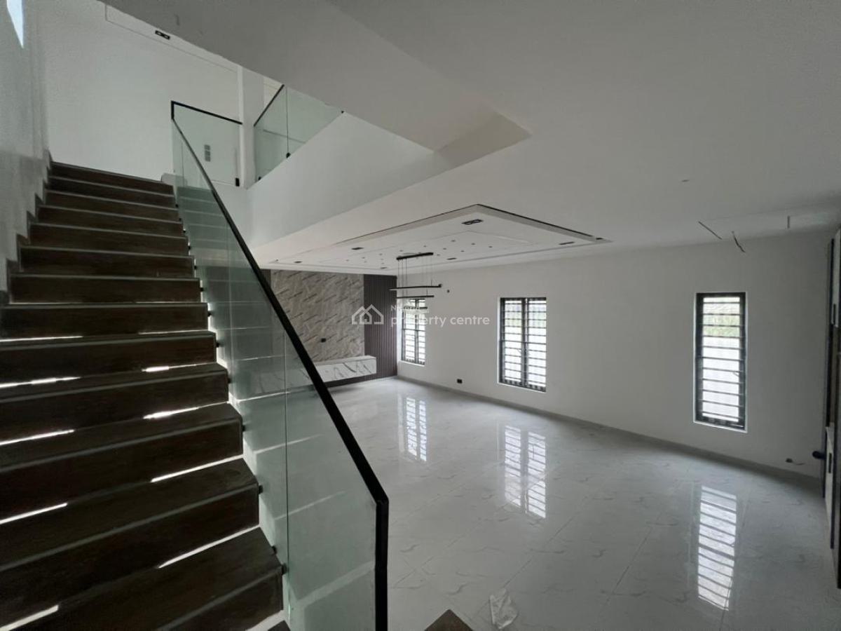 5 Bedrooms Detached Duplex, Mobile Road, Ajah, Lagos, Detached Duplex for Sale