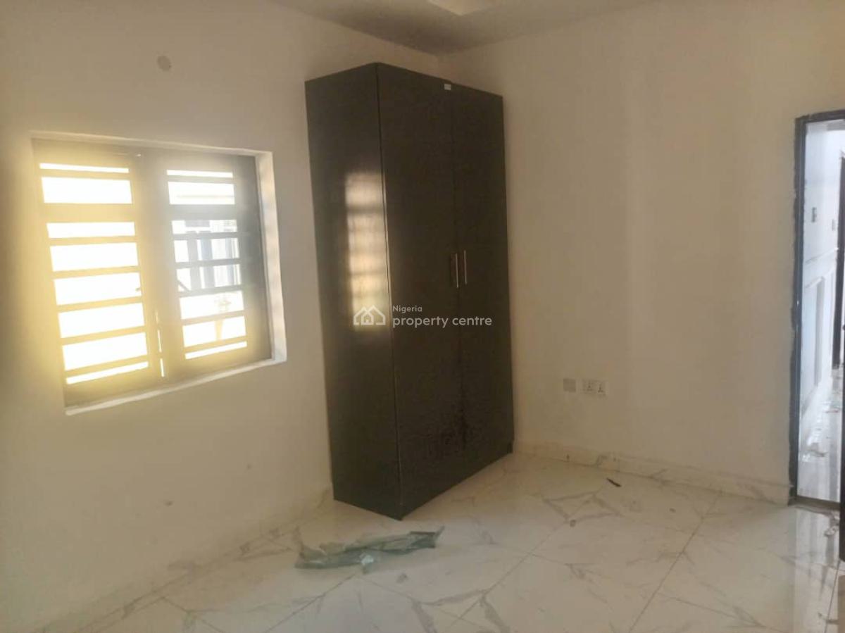 Luxury Newly Built 2 Bedroom Apartment Upstairs with Private Staircase, Phase 2, Oribanwa, Ibeju Lekki, Lagos, Flat / Apartment for Rent