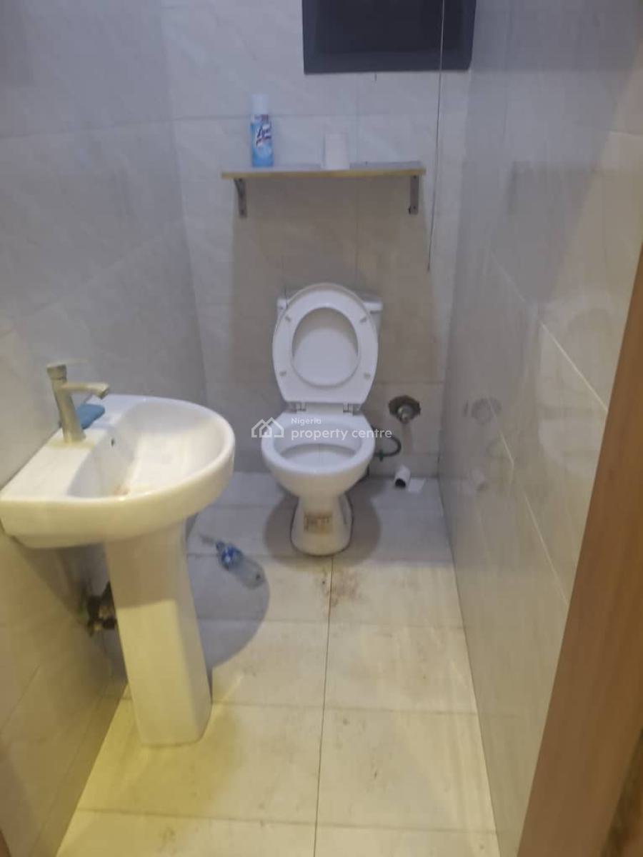 Specious 4bedroom Terrace with Bq, Osapa, Osapa, Lekki, Lagos, House for Rent