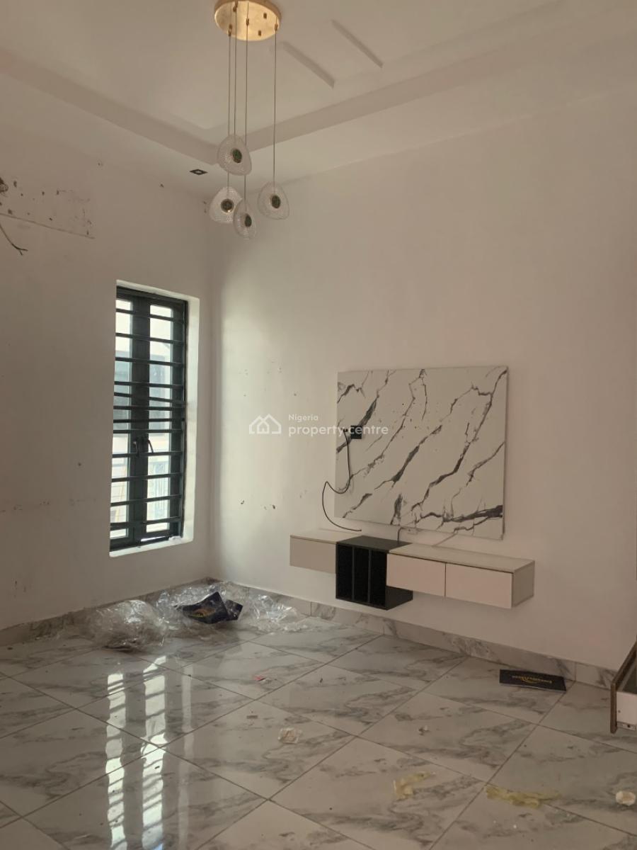 Luxurious 2 Bedroom All Rooms En-suite in an Estate, Ikate, Lekki, Lagos, Flat / Apartment for Rent