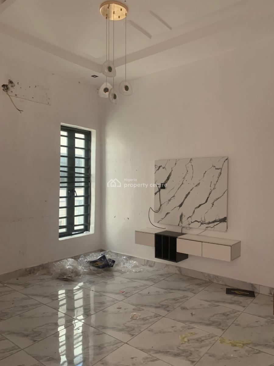 Luxurious 2 Bedroom All Rooms En-suite in an Estate, Ikate, Lekki, Lagos, Flat / Apartment for Rent