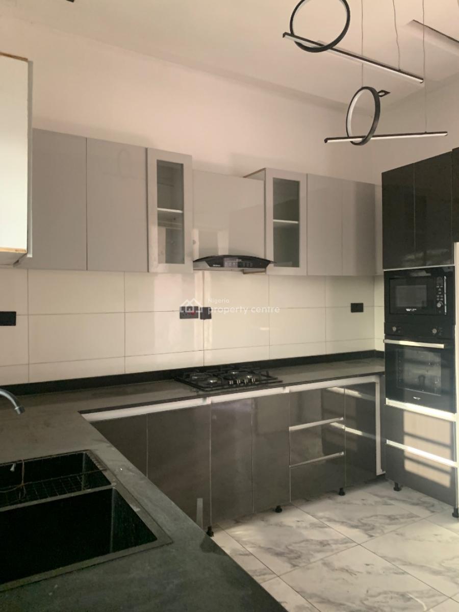 Luxurious 2 Bedroom All Rooms En-suite in an Estate, Ikate, Lekki, Lagos, Flat / Apartment for Rent