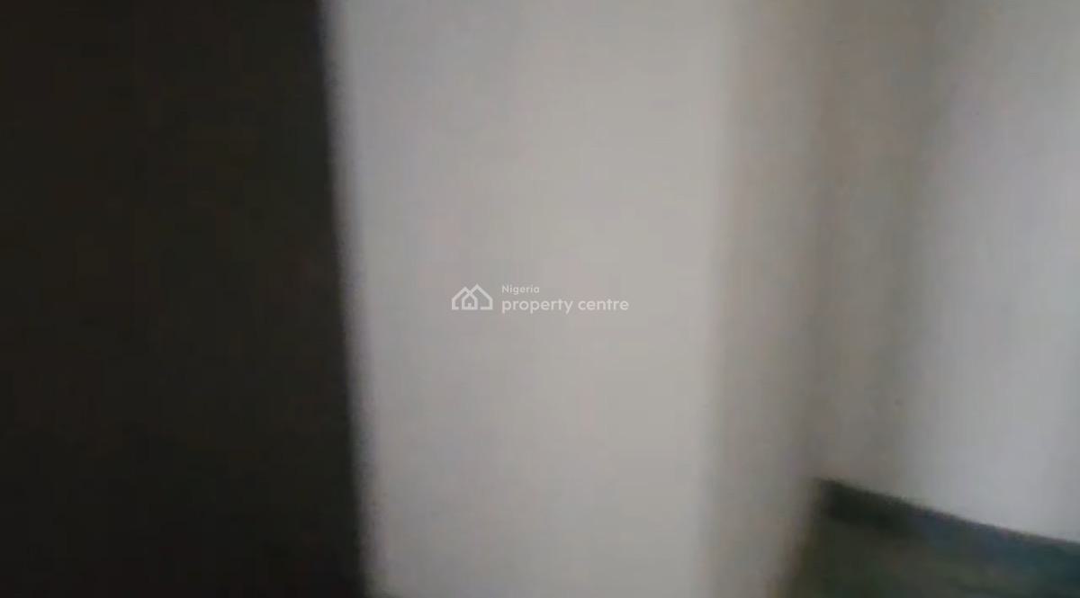 Brand New 9unit of 1bed & 7unit of 3bed with Gen,tarred Rd, Jahi Gilmore(tarred Rd, Jahi, Abuja, Flat / Apartment for Rent