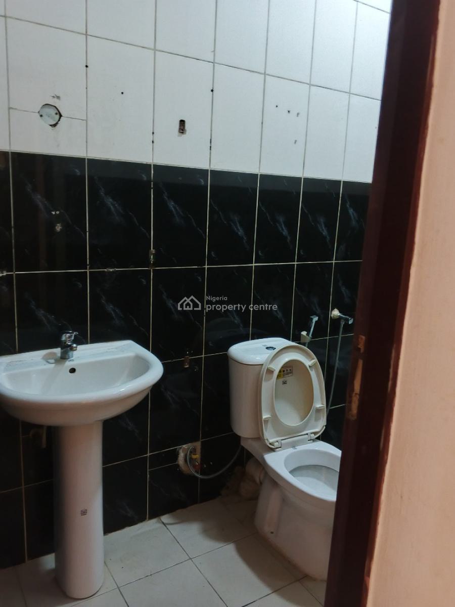 4 Bedroom Semi-detached Duplex with Bq, Jabi, Abuja, Detached Duplex for Rent