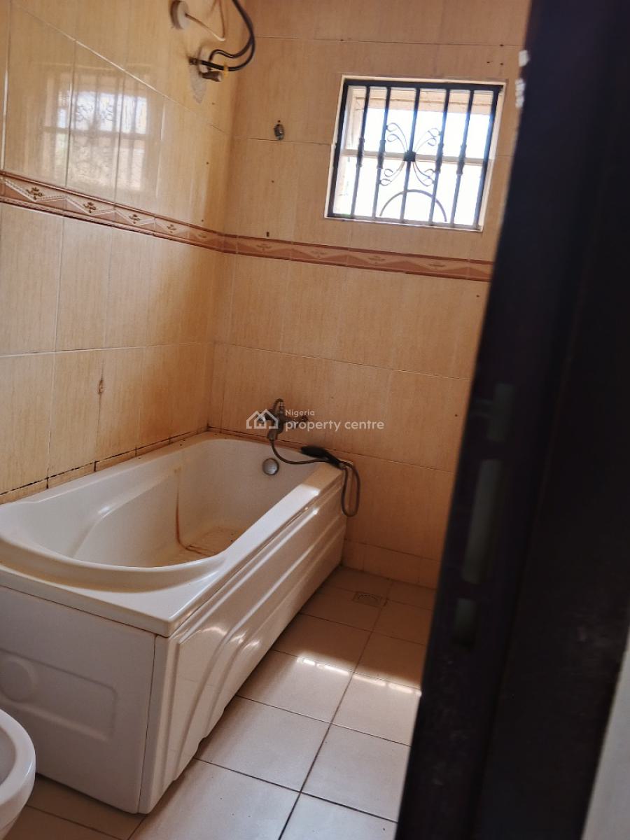 4 Bedroom Semi-detached Duplex with Bq, Jabi, Abuja, Detached Duplex for Rent